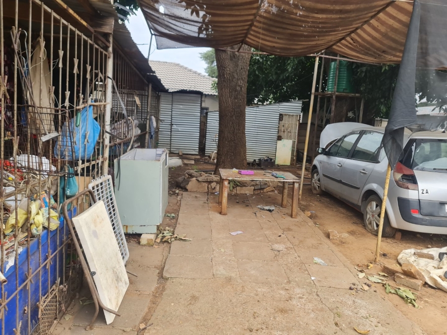 Commercial Property for Sale in Oos Einde North West